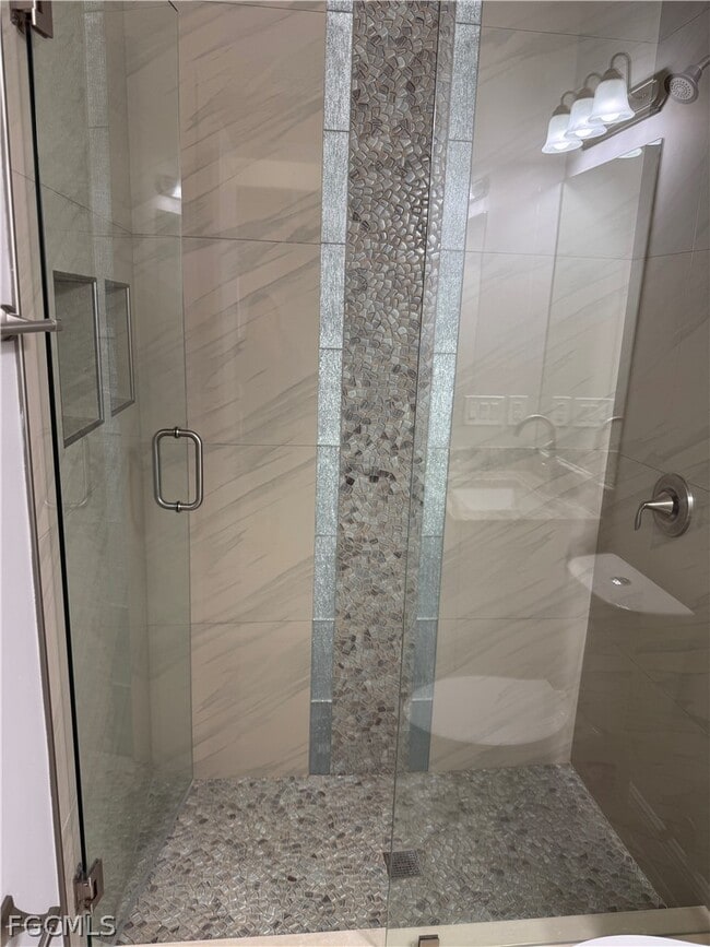 Building Photo - 3013 4th St W