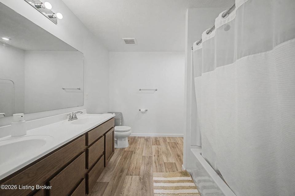 Building Photo - 17809 Bridle Run Dr