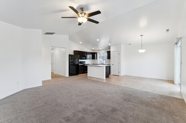 Building Photo - 11416 W Colorado River St