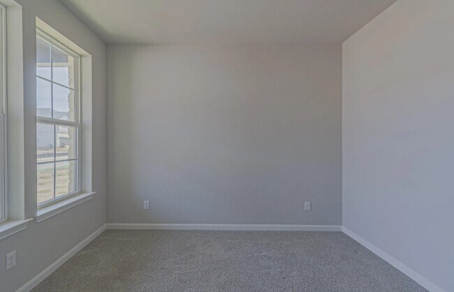 Building Photo - 2511 Seabream Dr
