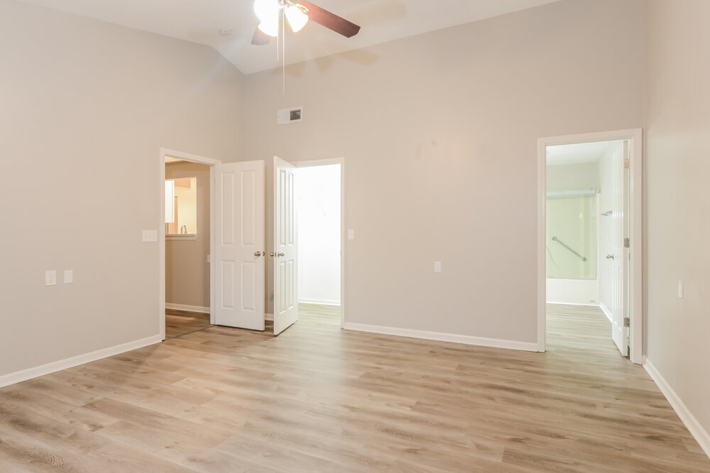 Building Photo - 1251 Matthews Ct