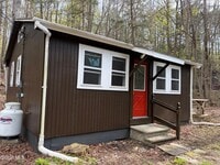 Building Photo - 49 Lowerre Ln