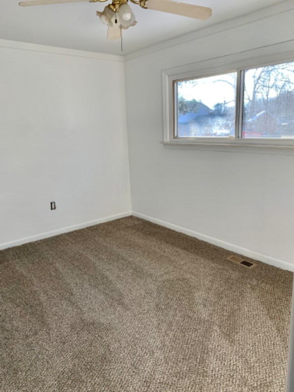 Building Photo - 13701 Marvin St