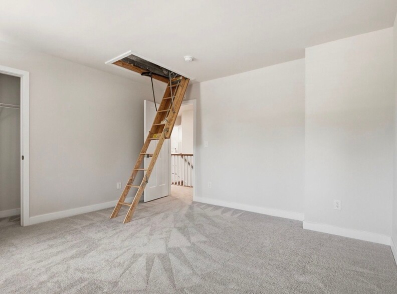 Building Photo - 10414 Dalton Woods Ct NW