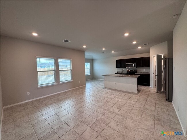 Building Photo - 1104 Prairie Clover Rd