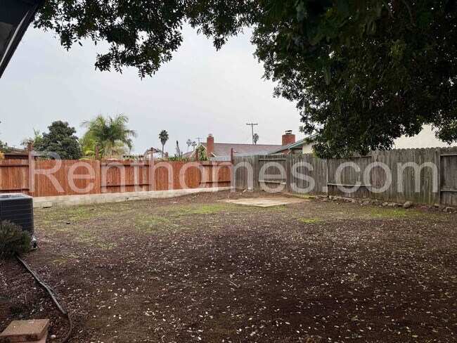 Building Photo - 5511 Chandler Dr