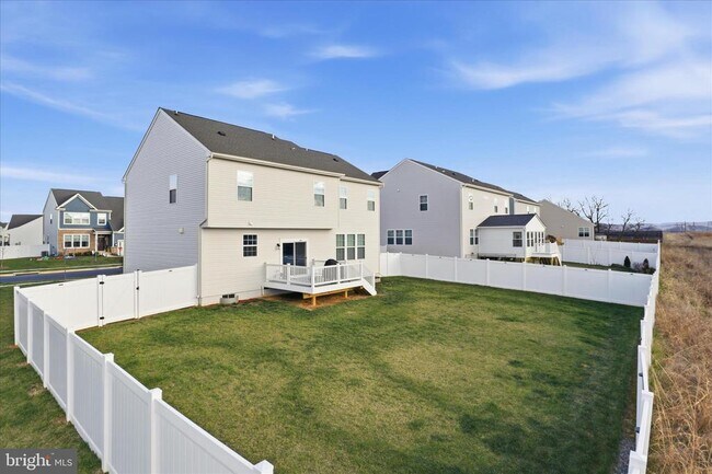 Building Photo - 889 Barksdale Dr