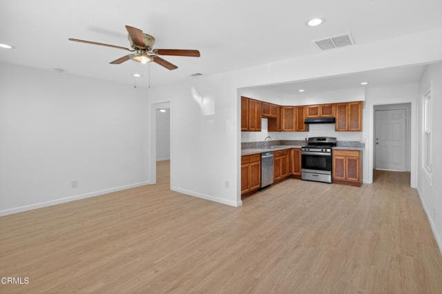 Building Photo - 3307 Belden St