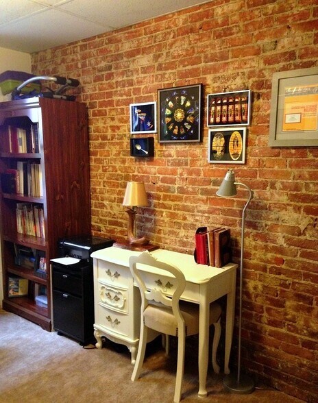 Building Photo - 227 Washington St