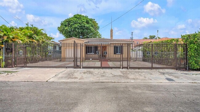 Building Photo - 3333 SW 1st St