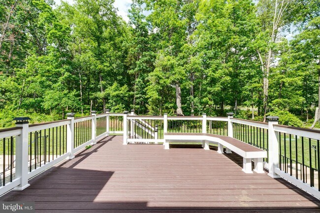 Building Photo - 42948 Courtland Chase Square