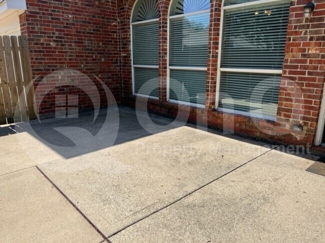 Building Photo - 12572 Alfa Romeo Way