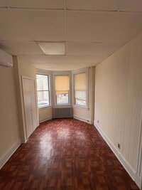 Building Photo - 110 Webster Ave