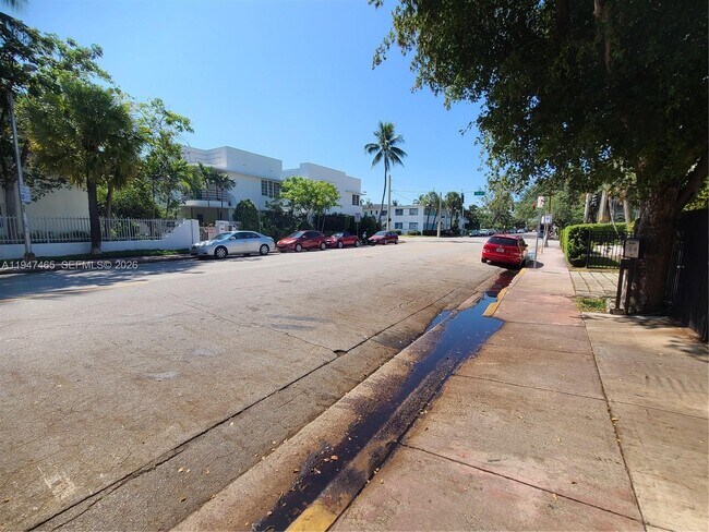 Building Photo - 1612 Jefferson Ave