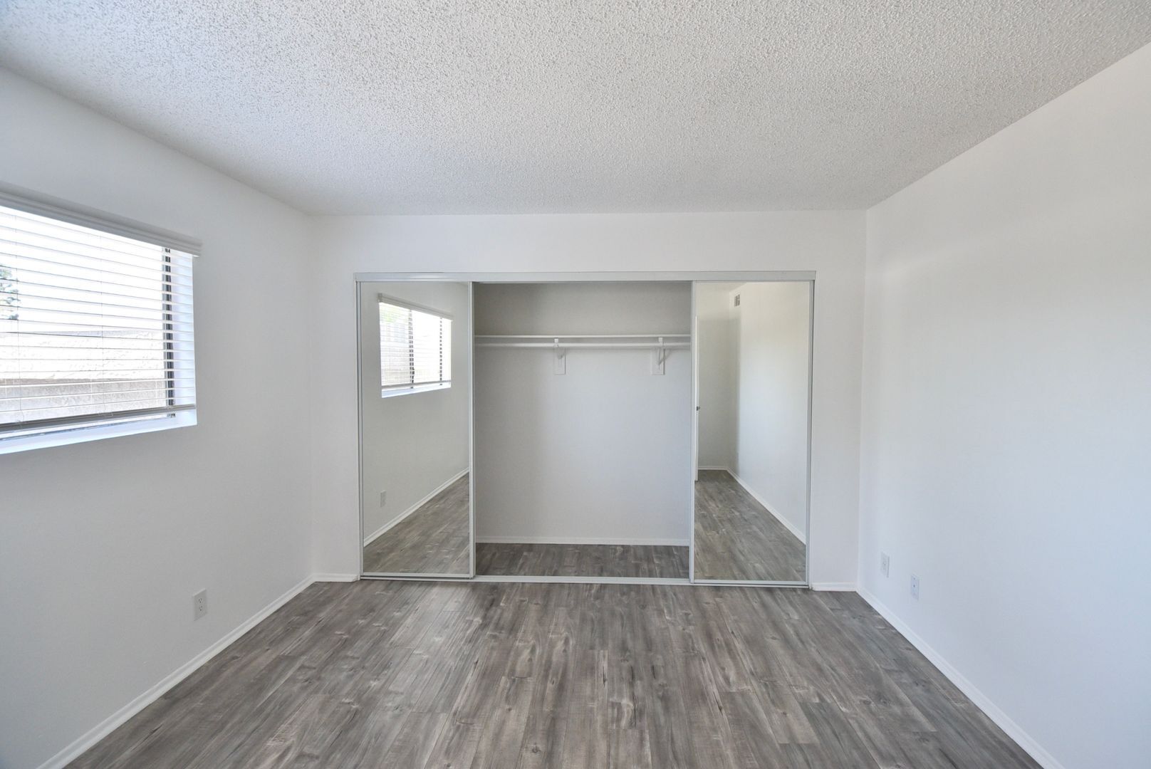 Building Photo - 5921 Whitsett Ave