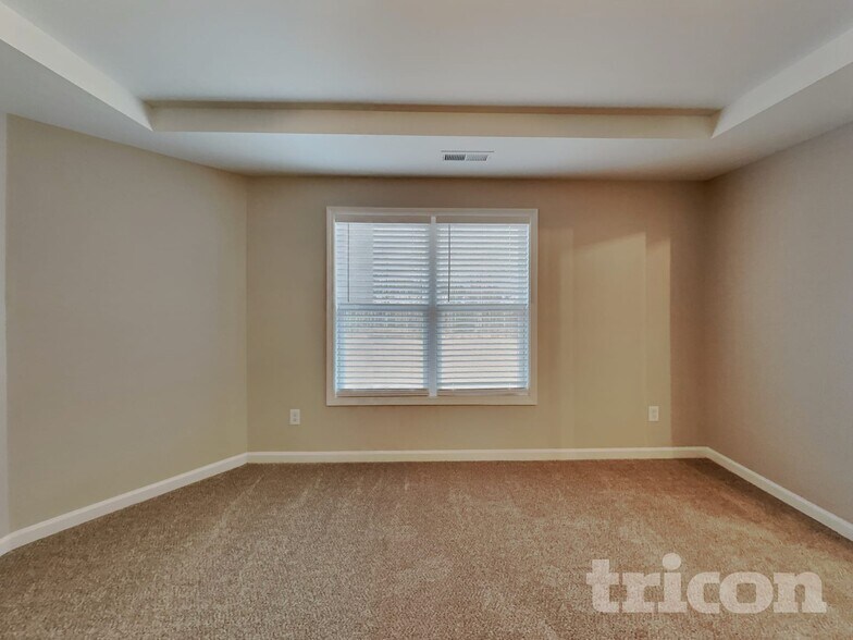 Building Photo - 803 Springtooth Dr