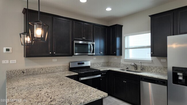 Building Photo - 228 Brookgreen Wy