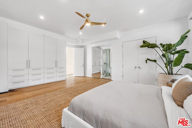 Building Photo - 25102 Malibu Rd