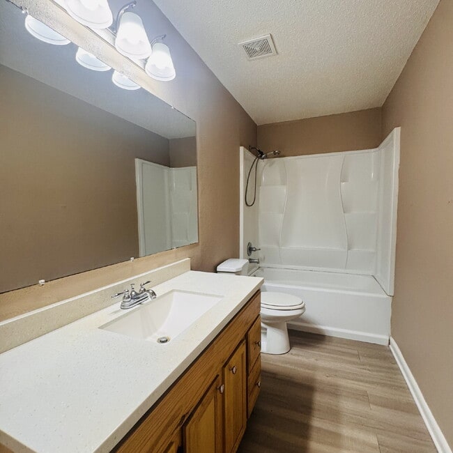 Building Photo - Welcome home to Chateau Royale Apartment Homes in Orange, TX!