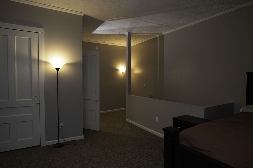 Upstairs Bedroom - 77 Fall St