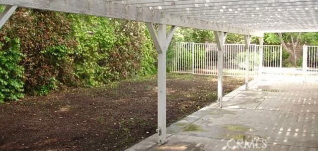 Building Photo - 9201 Paso Robles Ave