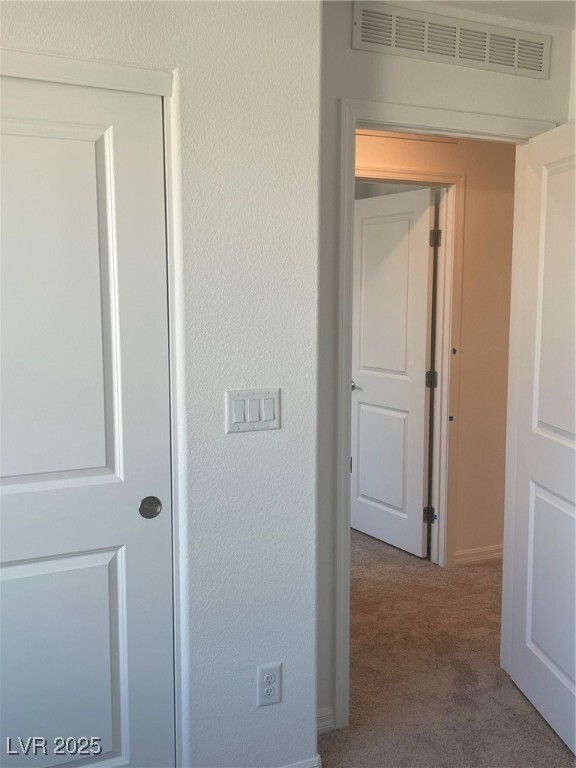 Building Photo - 5749 Avondale Rise Wy