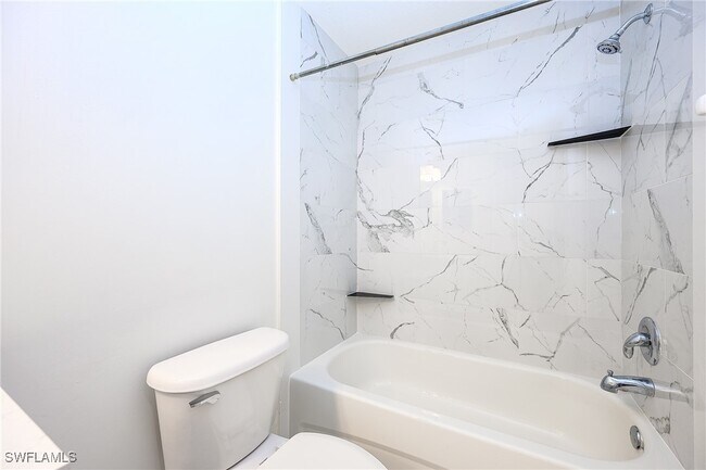 Building Photo - 20021 Barletta Ln