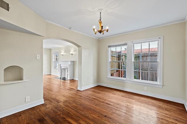 Building Photo - 5927 Lewis St