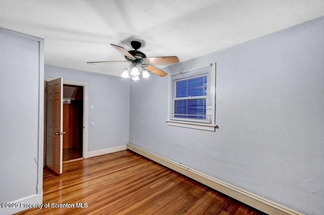 Building Photo - 1326 Winton St