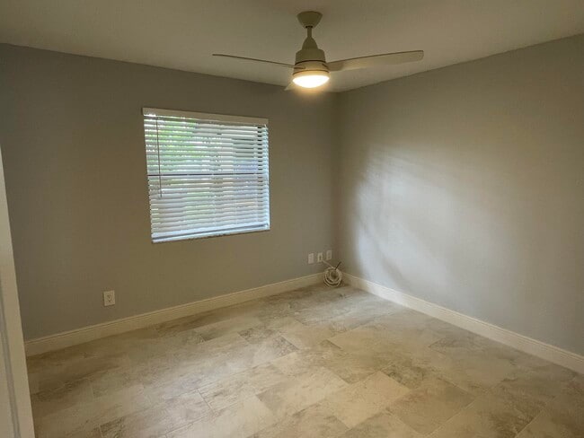 Building Photo - 2592 Ida Way