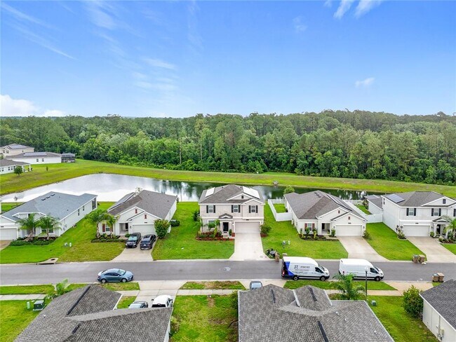 Building Photo - 16436 Fernridge St