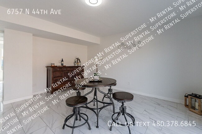 Building Photo - 6757 N 44th Ave
