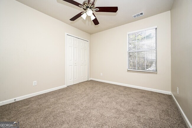 Building Photo - 6600 Browns Mill Ferry Dr