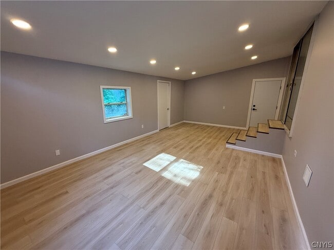 Building Photo - 106 Keith Dr