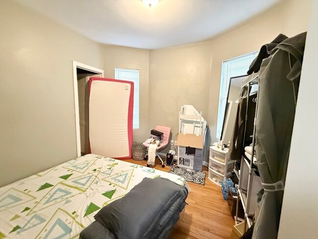 Building Photo - 3977 Washington St