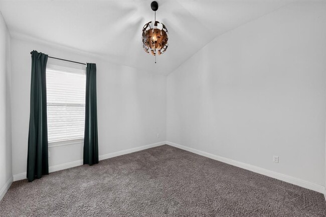 Building Photo - 208 Windom Way