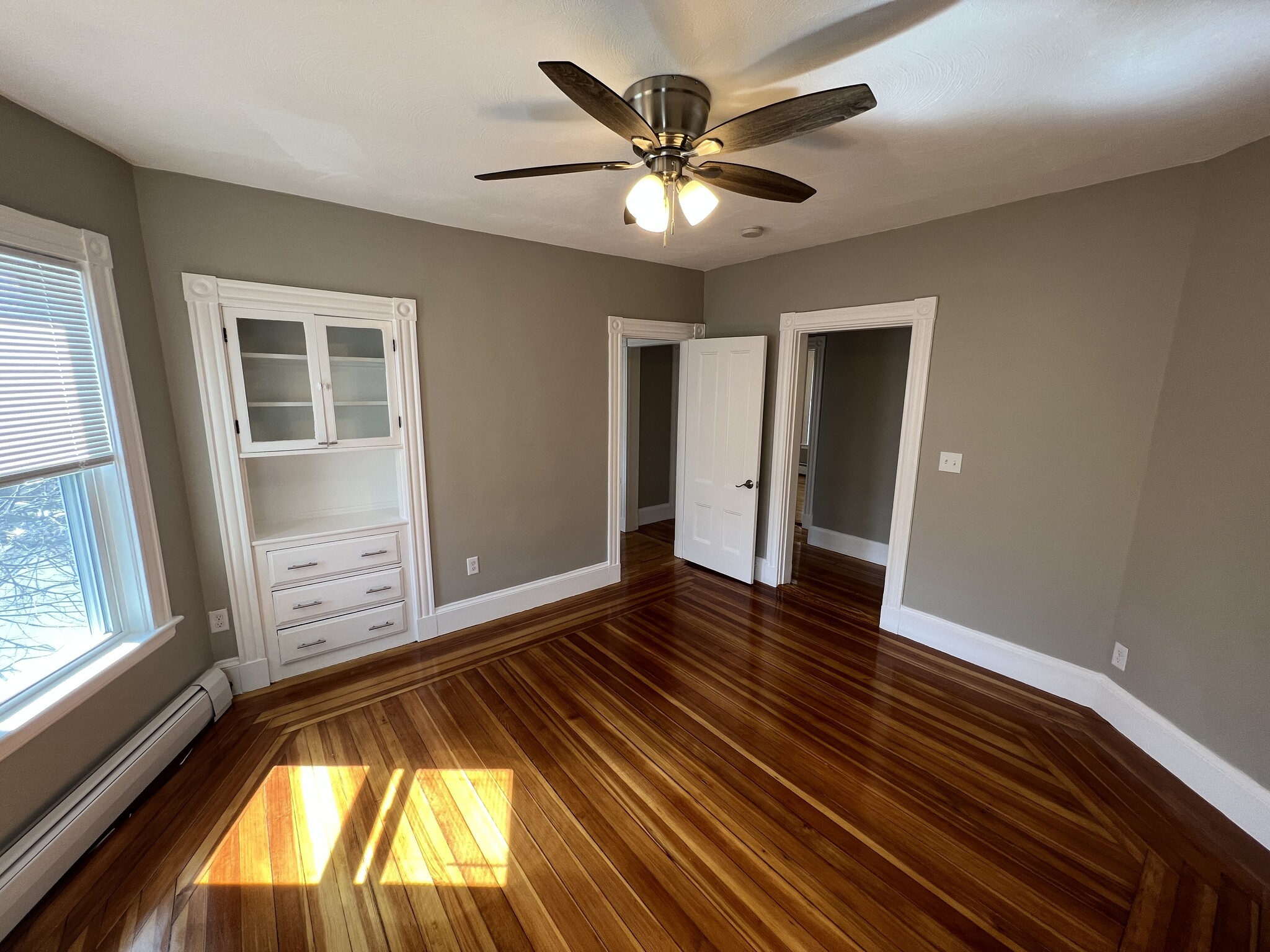 Building Photo - 8 Gilson Ter