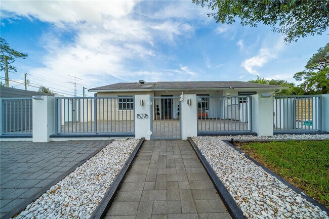 Building Photo - 15276 Harrison Rd