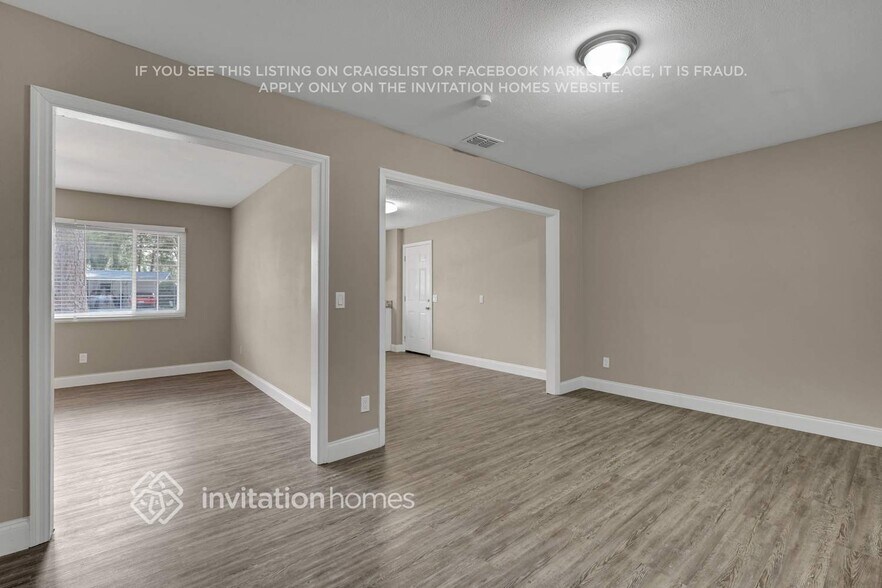 Building Photo - 611 Grove Park Blvd