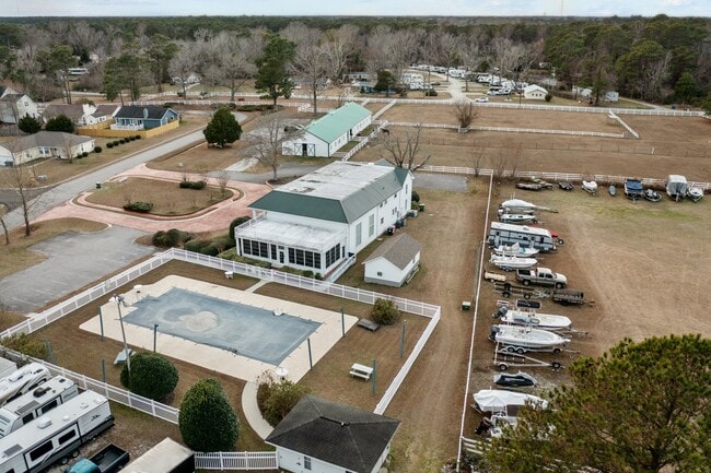 Building Photo - 705 Riva Ridge Rd