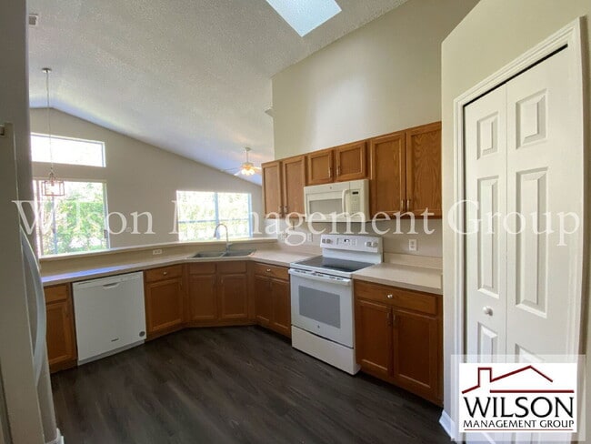 Building Photo - 13833 Riverpath Grove Dr