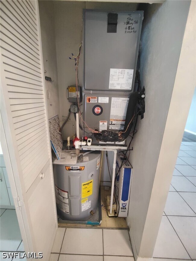 Building Photo - 2668 Kings Lake Blvd