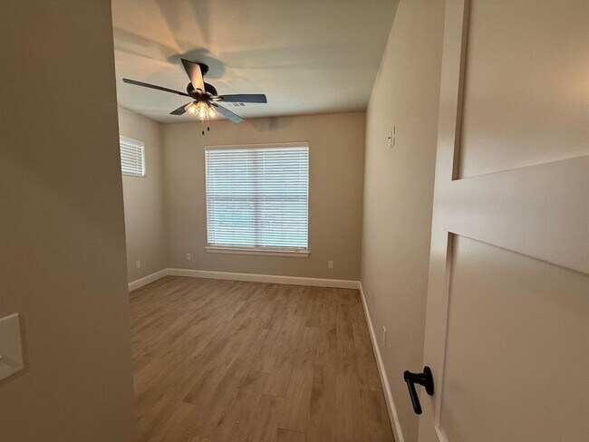 Building Photo - 4113 Abbey Pk Dr