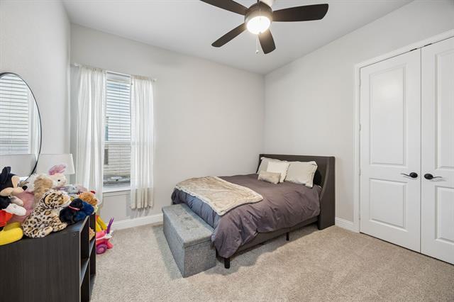 Building Photo - 406 Worthing Way