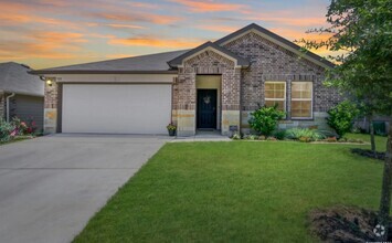 Building Photo - 708 Monarch Dr