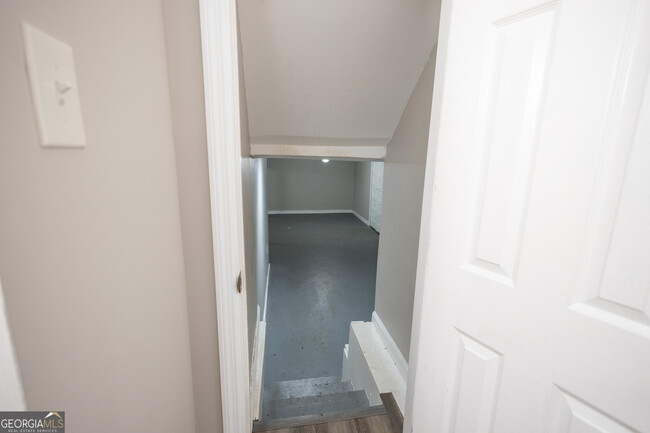 Building Photo - 2689 Collier Dr NW