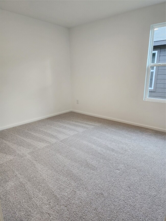 Building Photo - 21610 Cottonwood Mdws Trl