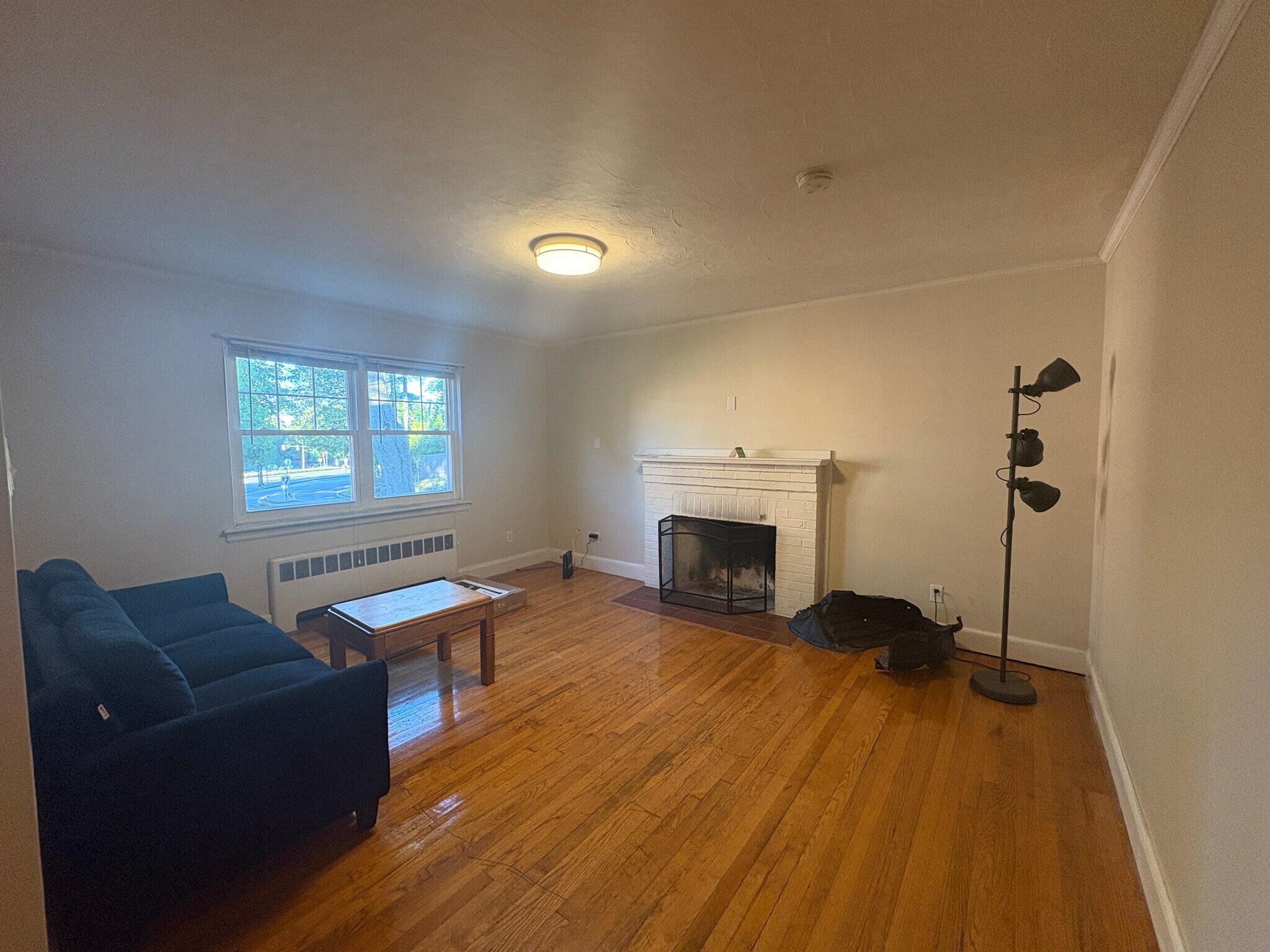 Living Room - 23 Heath St