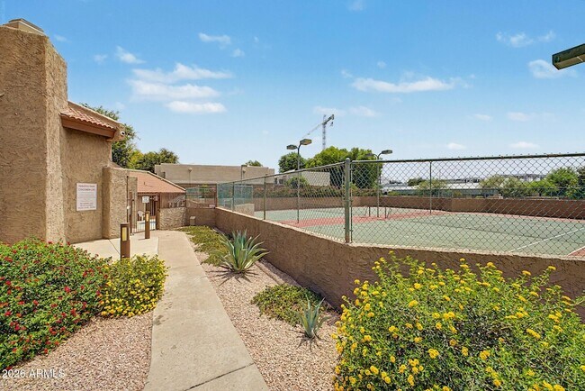 Building Photo - 4554 E Paradise Village Pky N