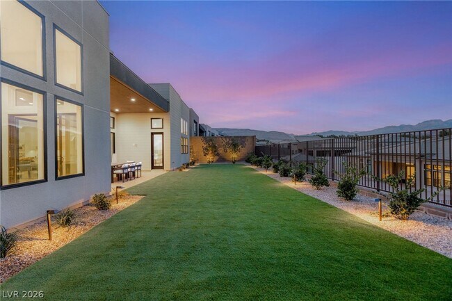 Building Photo - 10964 Rossa Peak Ave